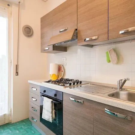 Ampio Soleggiato Appartement San Remo